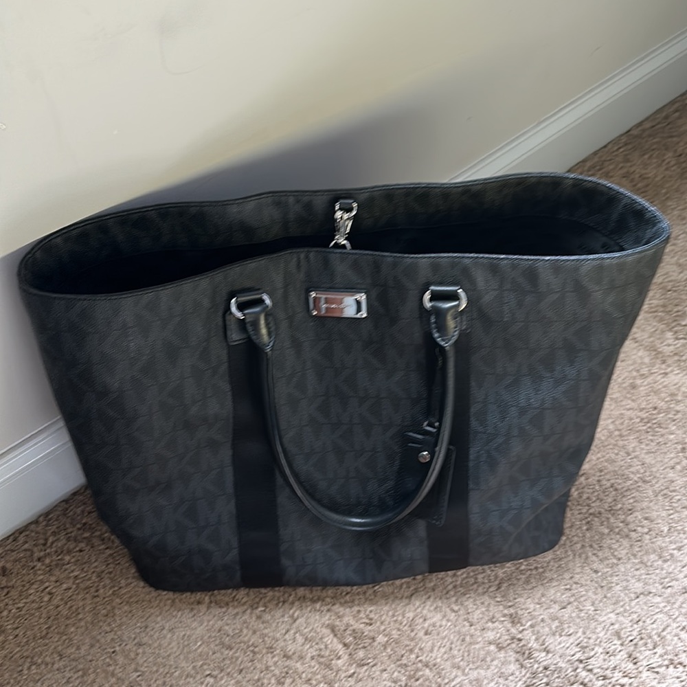 Mk Weekend Bag - image 7